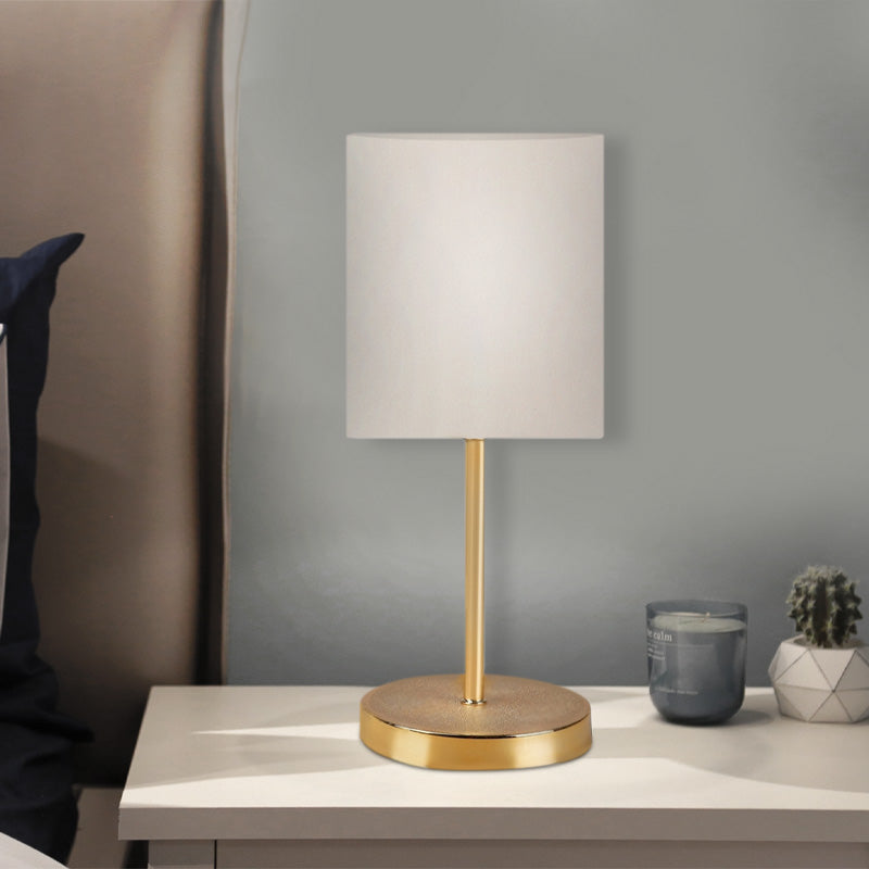 Ingared E27 fabric table light in cream - gold color Φ15x39cm.