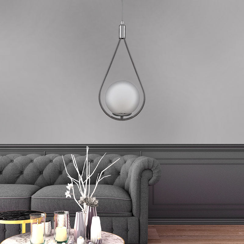Shemesh E27 метален едноосветителен плафон в сребрист цвят 20x20x85cm.