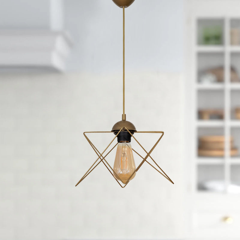 Faven E27 метален едноосветителен плафон в златист цвят 17x17x70cm.
