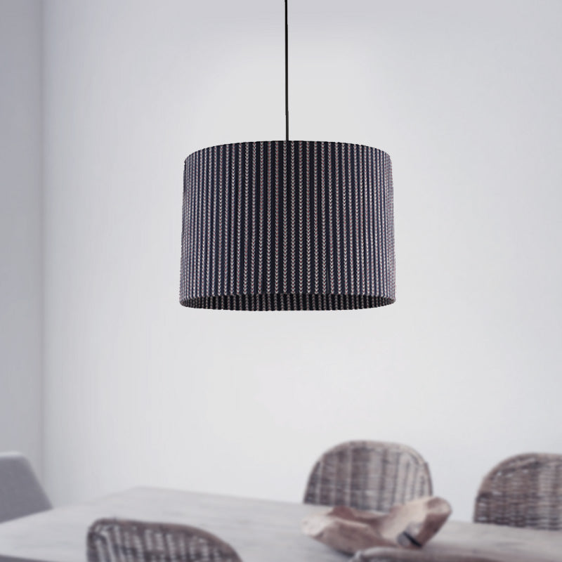Sansa E27 текстилен едноосветителен плафон в черен цвят 30x30x70cm.
