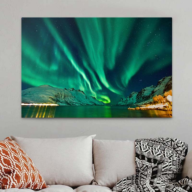 "Aurora Borealis" картина на платно дигитален печат 100x70x3cm.
