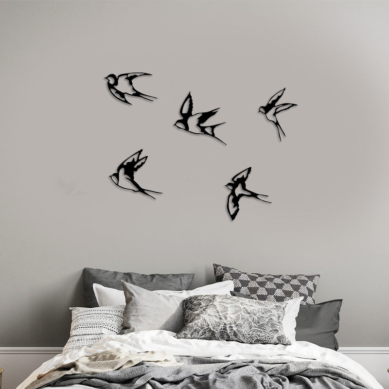 Метални стенни декорации Swallows, комплект от 5 броя в черен цвят 19x19cm.