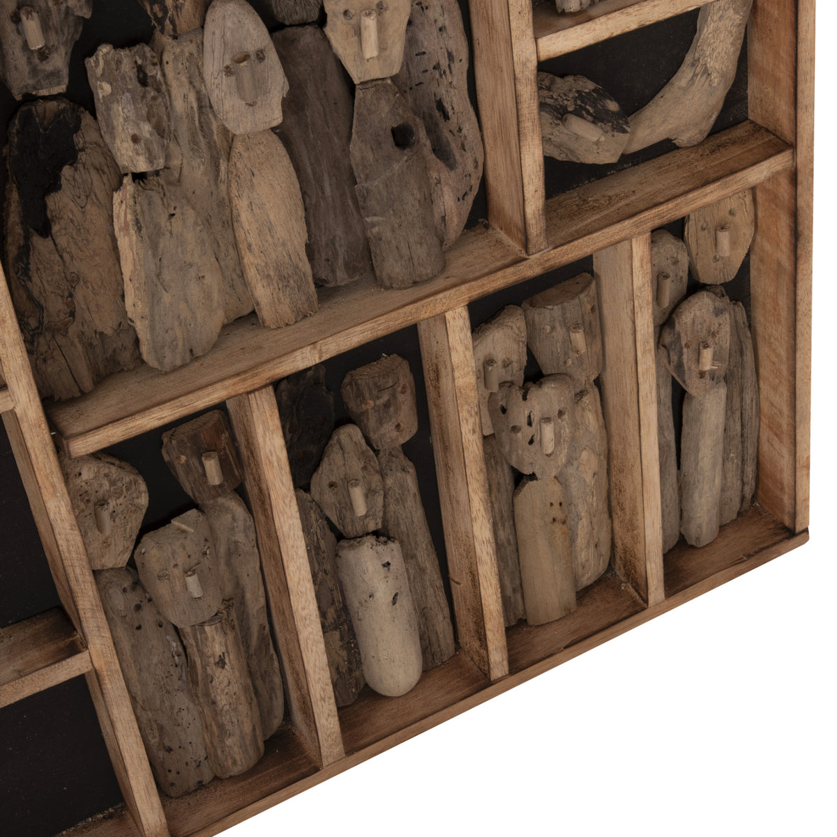 СТЕННА ДЕКОРАЦИЯ MYST РАМКА С ФИГУРКИ ОТ ДРЕВЕСИНА 200x6x120В см.