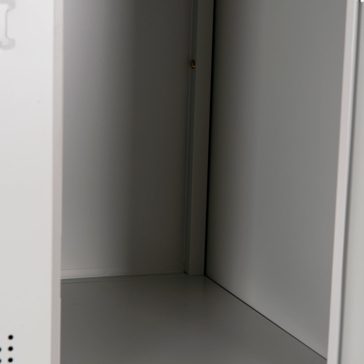 Метален шкаф с 12 отделения и ключалки BEXLEY светлосив 90x45x185Hсм.