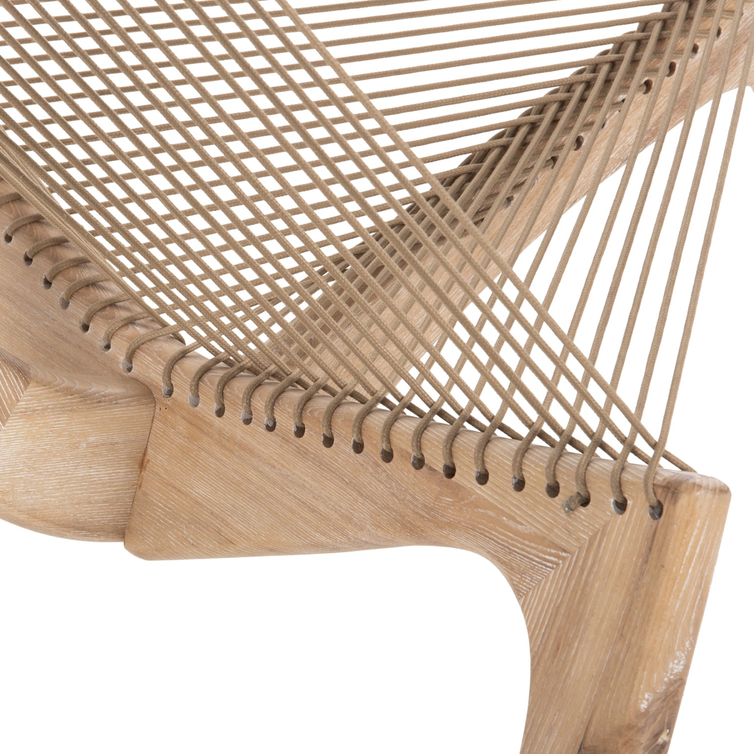 ЛАУНДЖ ФОТЬОЙЛ HARP РАМКА ОТ ЯСЕН И СИНТЕТИЧНО ВЪЖЕ В ЕСТЕСТВЕН ЦВЯТ 85x101,5x128,5см