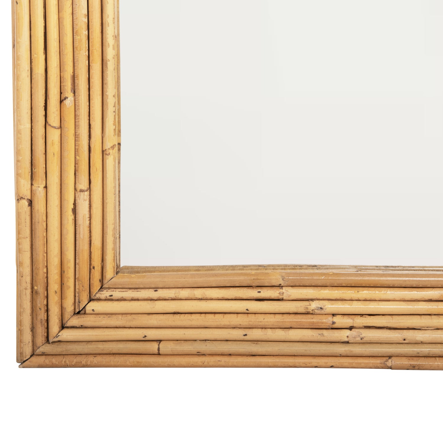 Огледало за стена REFLECT с рамка от естествен ратан 61x5x80Hсм.