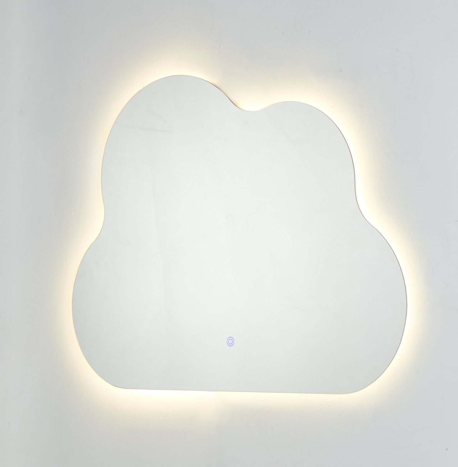 СТЕННО ОГЛЕДАЛО СЕРИЯ TORCH БЕЗ РАМКА-С LED ОСВЕТЛЕНИЕ 88x68Hсм.