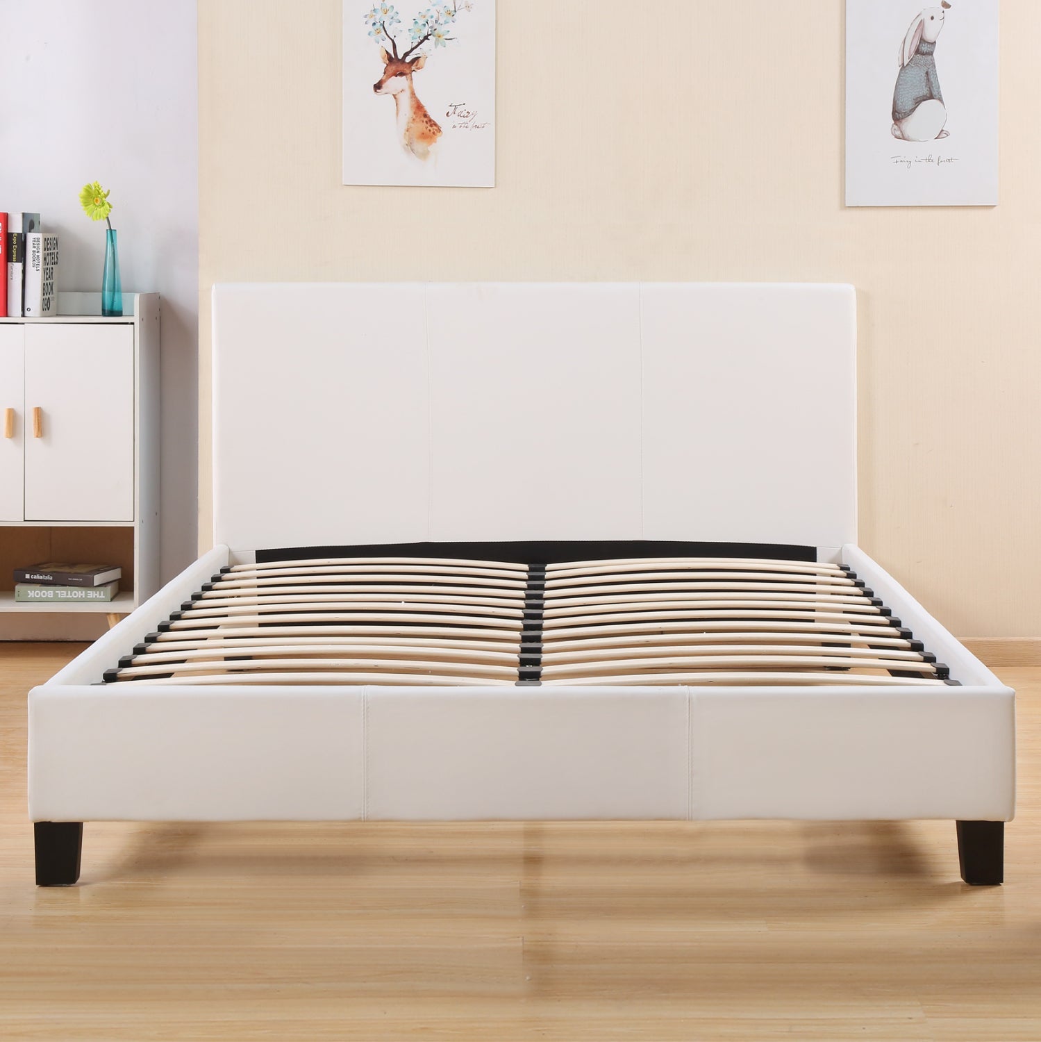 Легло Becca с бял PU 150x200 см
