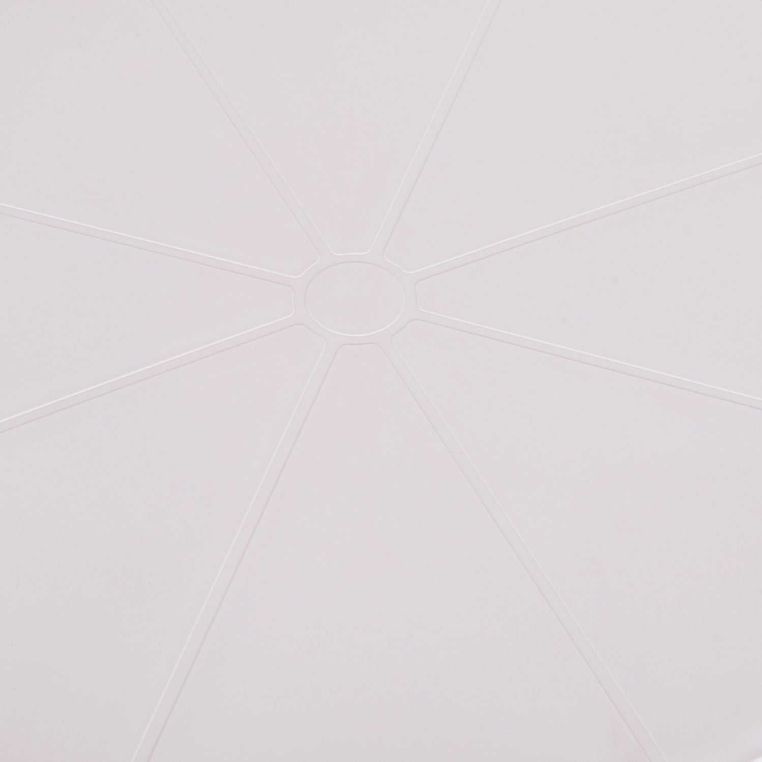 Квадратна маса от полипропилен TERRIN бяла 60x60x75Hсм.
